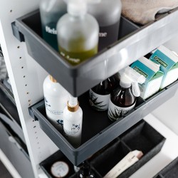 Perstorp-siivouskaappisarja – lukittava kemikaalikaappi + vetolaatikot + letkukaari